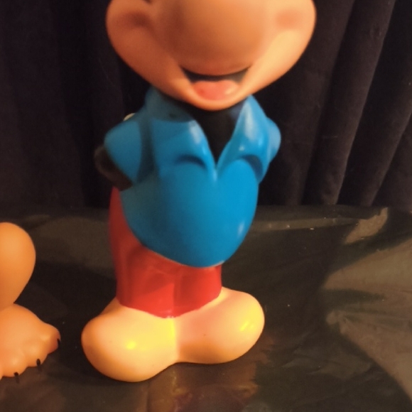 Vintage Disney 6 Inch Mickey Mouse W/ Baseball Cap & 5 Inch Pluto Sitting - Picture 3 of 11